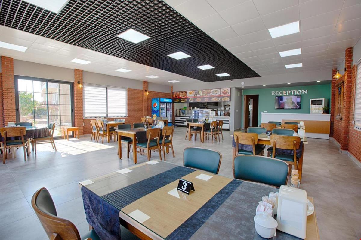 Azak Blue Otel أوكورجالر المظهر الخارجي الصورة